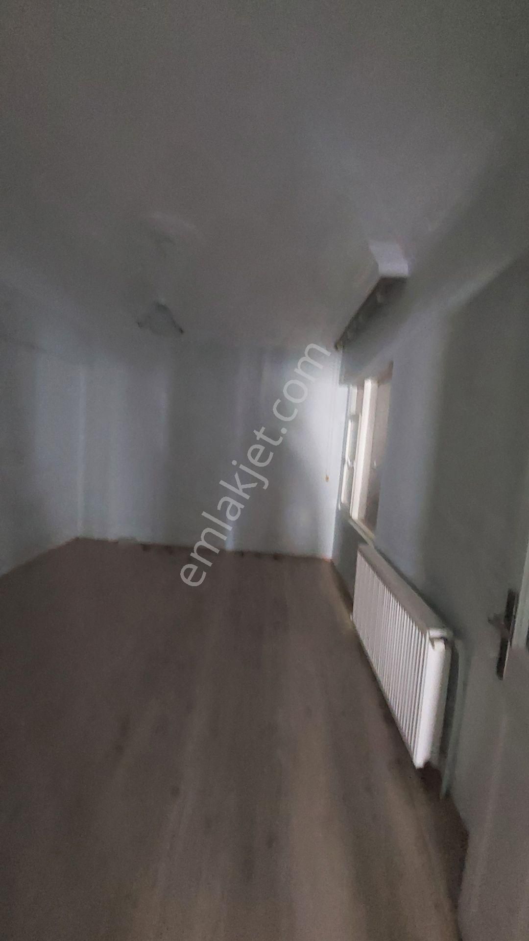 Güzelyalı Yalı Mah . Havuzlu Ara Kat Kiracılı Temiz 2+1 Daire - Görsel 12