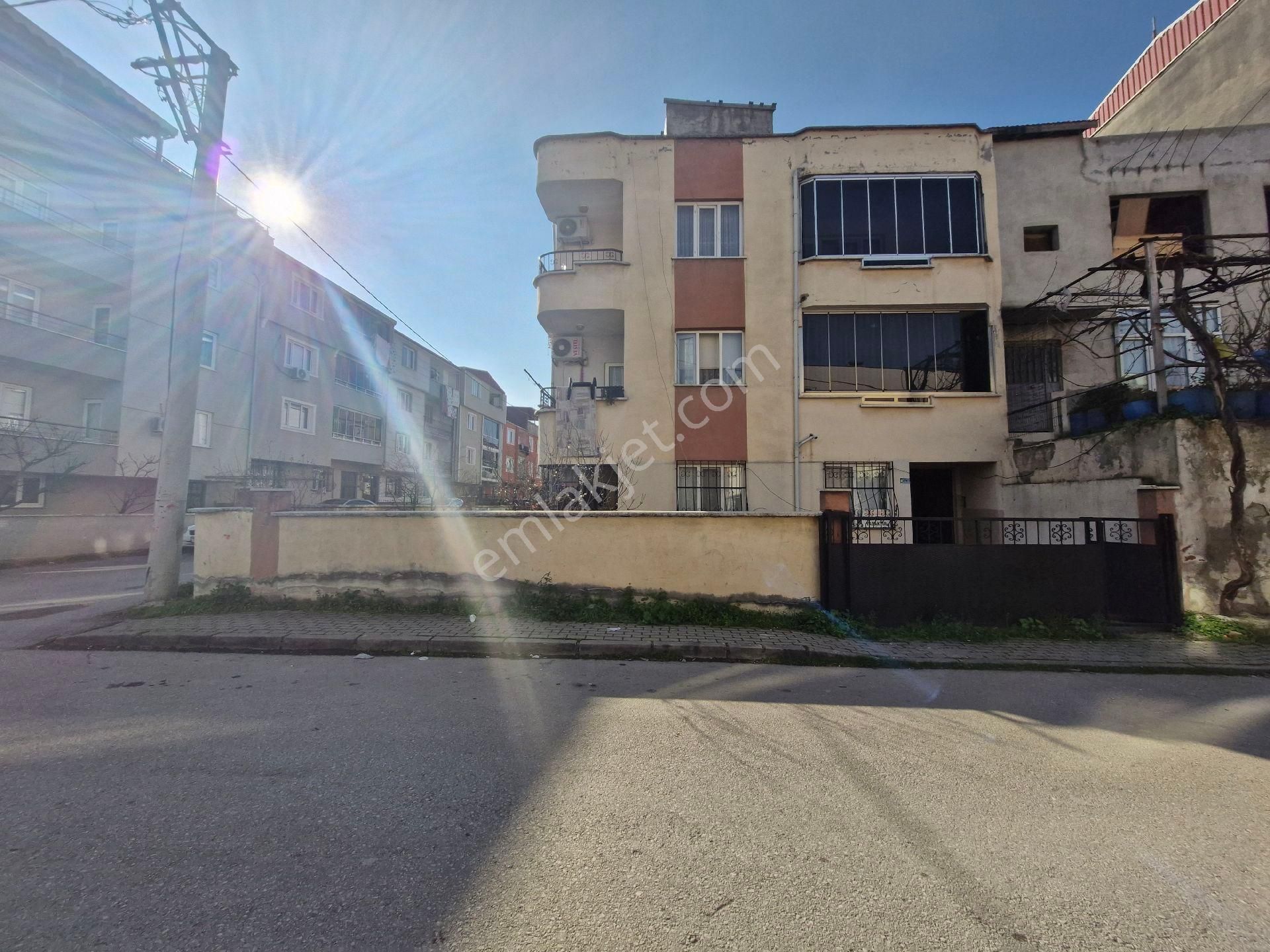 Gürsu Kurtuluş'ta Satılık Komple Bina-3 Adet 2+1 - Görsel 15