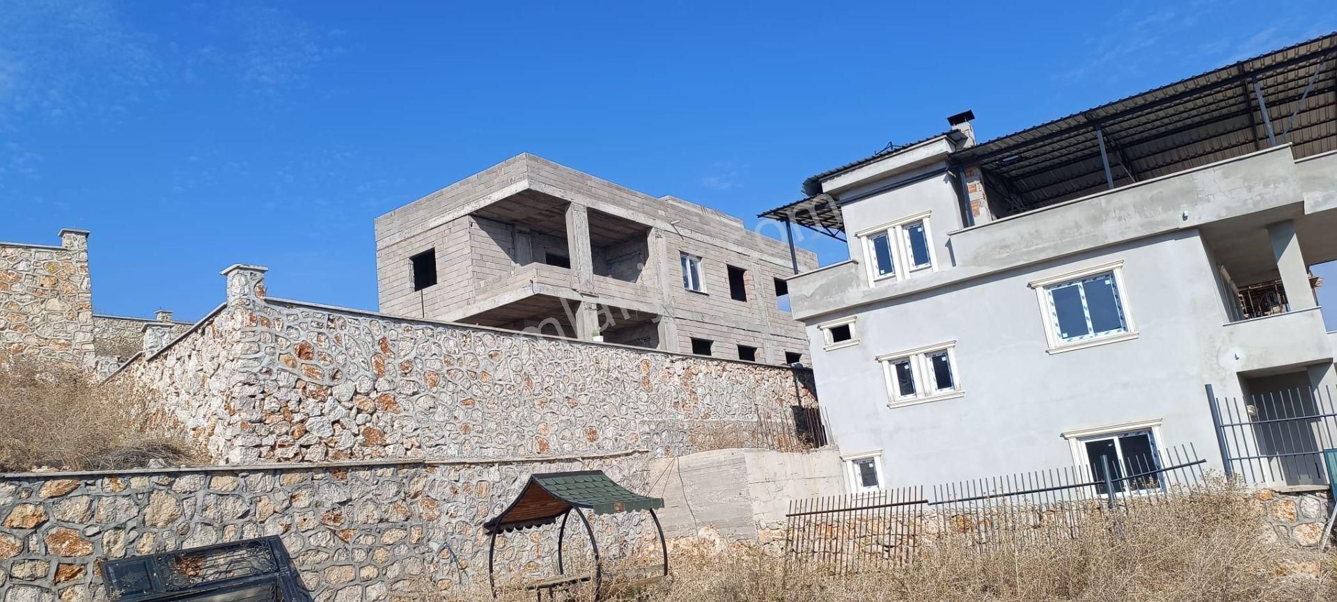 Arve'den Gözne Korum Mahallesinde Mersin Manzaralı 2 Katlı Ev - Görsel 9