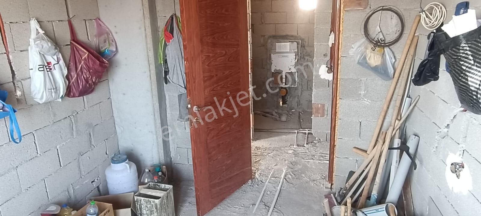 Arve'den Gözne Korum Mahallesinde Mersin Manzaralı 2 Katlı Ev - Görsel 14