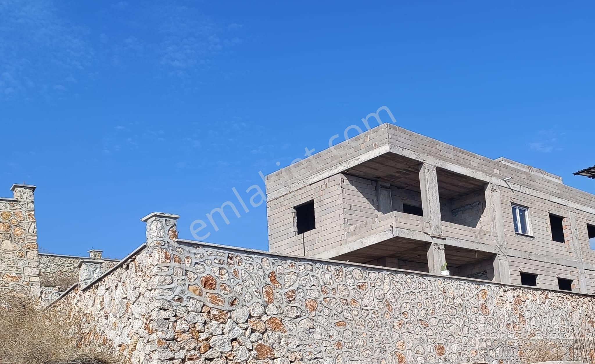 Arve'den Gözne Korum Mahallesinde Mersin Manzaralı 2 Katlı Ev - Görsel 10