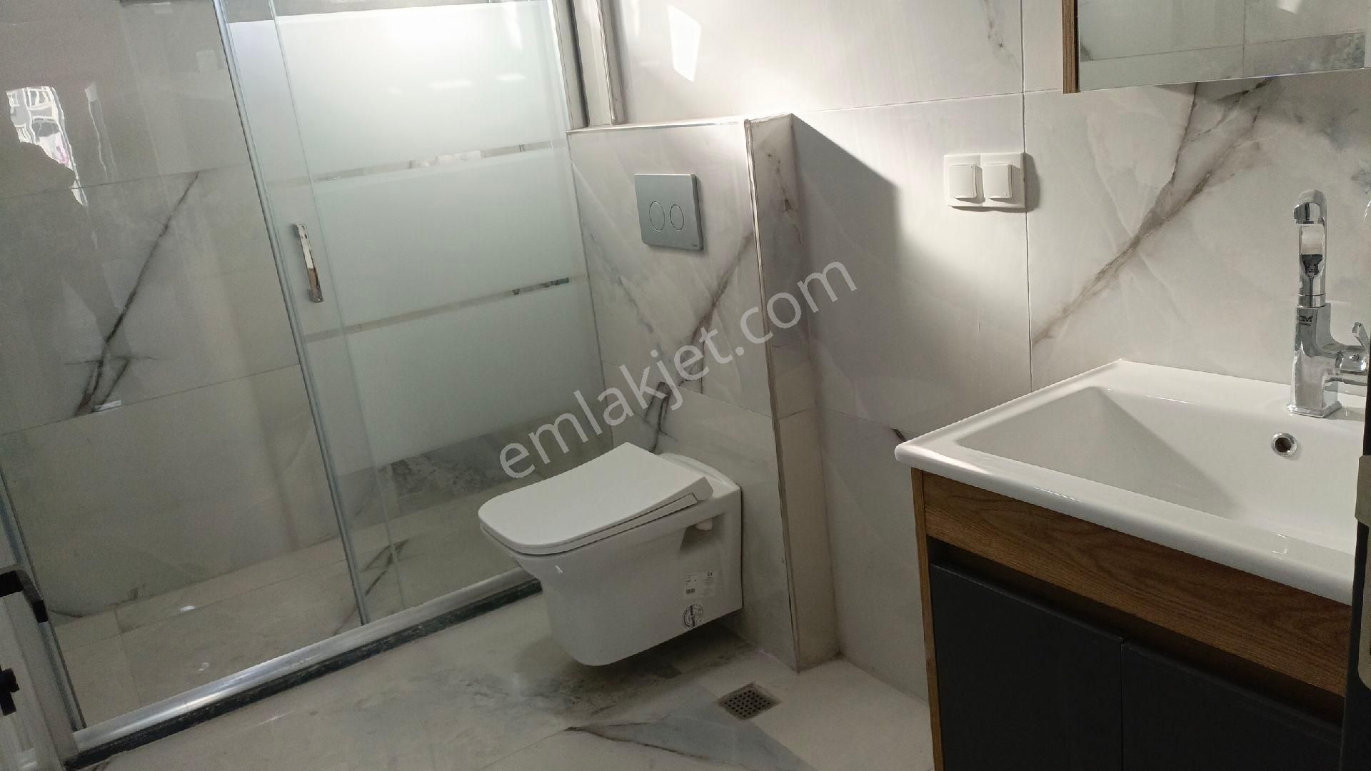 Çayırova Cumhuriyet Mah Satılık 2+1 İskanlı Yerden Isıtmalı Daire - Görsel 26