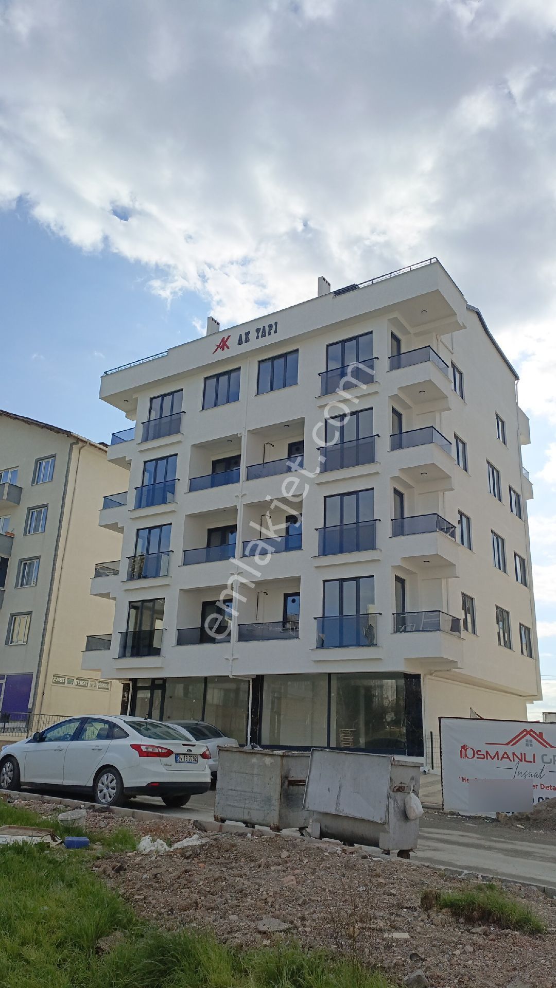 Çayırova Cumhuriyet Mah Satılık 2+1 İskanlı Yerden Isıtmalı Daire - Görsel 3