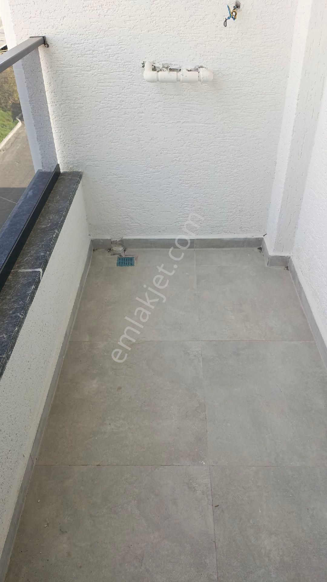 Çayırova Cumhuriyet Mah Satılık 2+1 İskanlı Yerden Isıtmalı Daire - Görsel 28