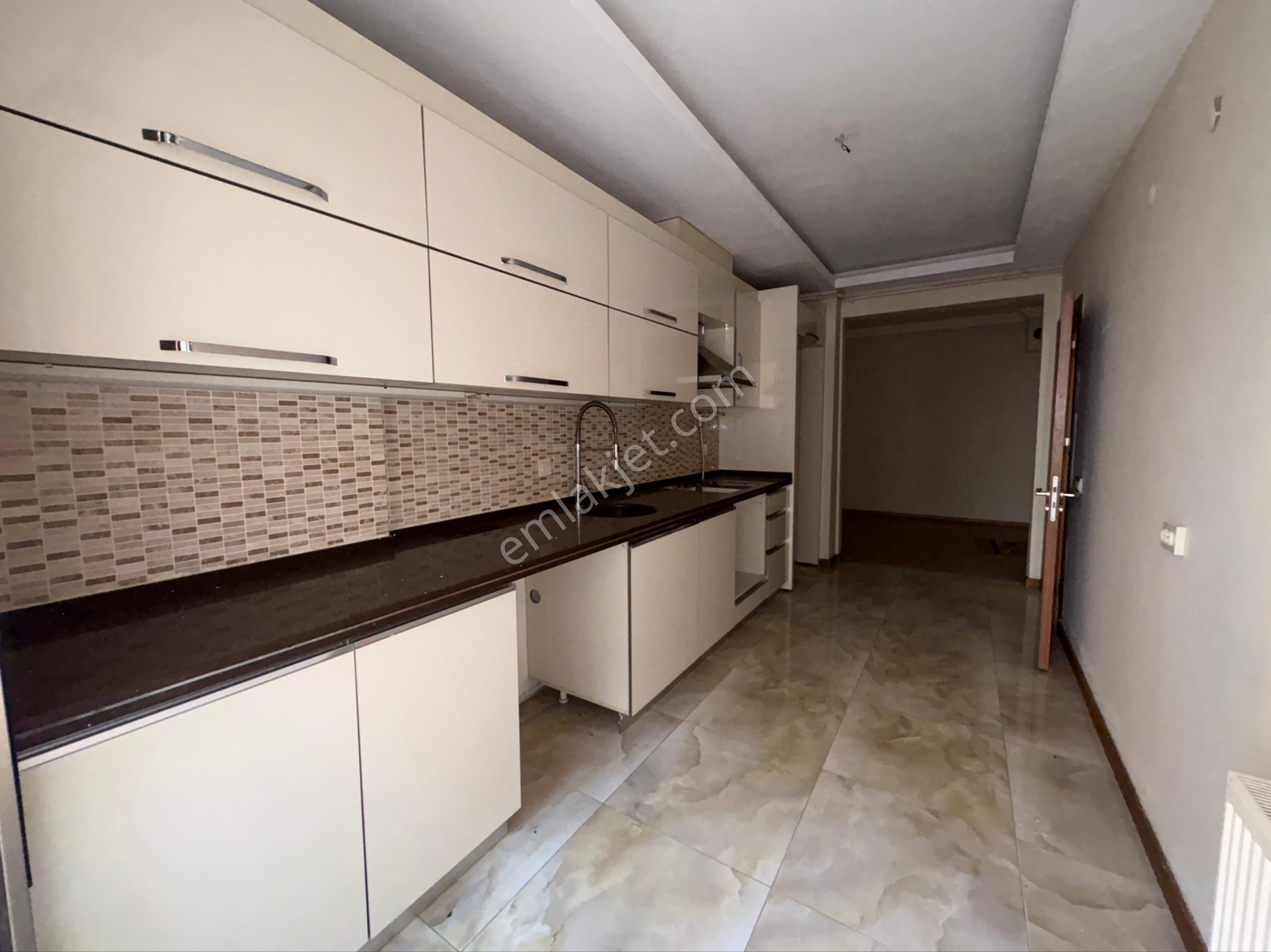İzmir Denizmen İnönü Cadde Yakını Genç Binada 3+1 Kiralık Daire - Görsel 6