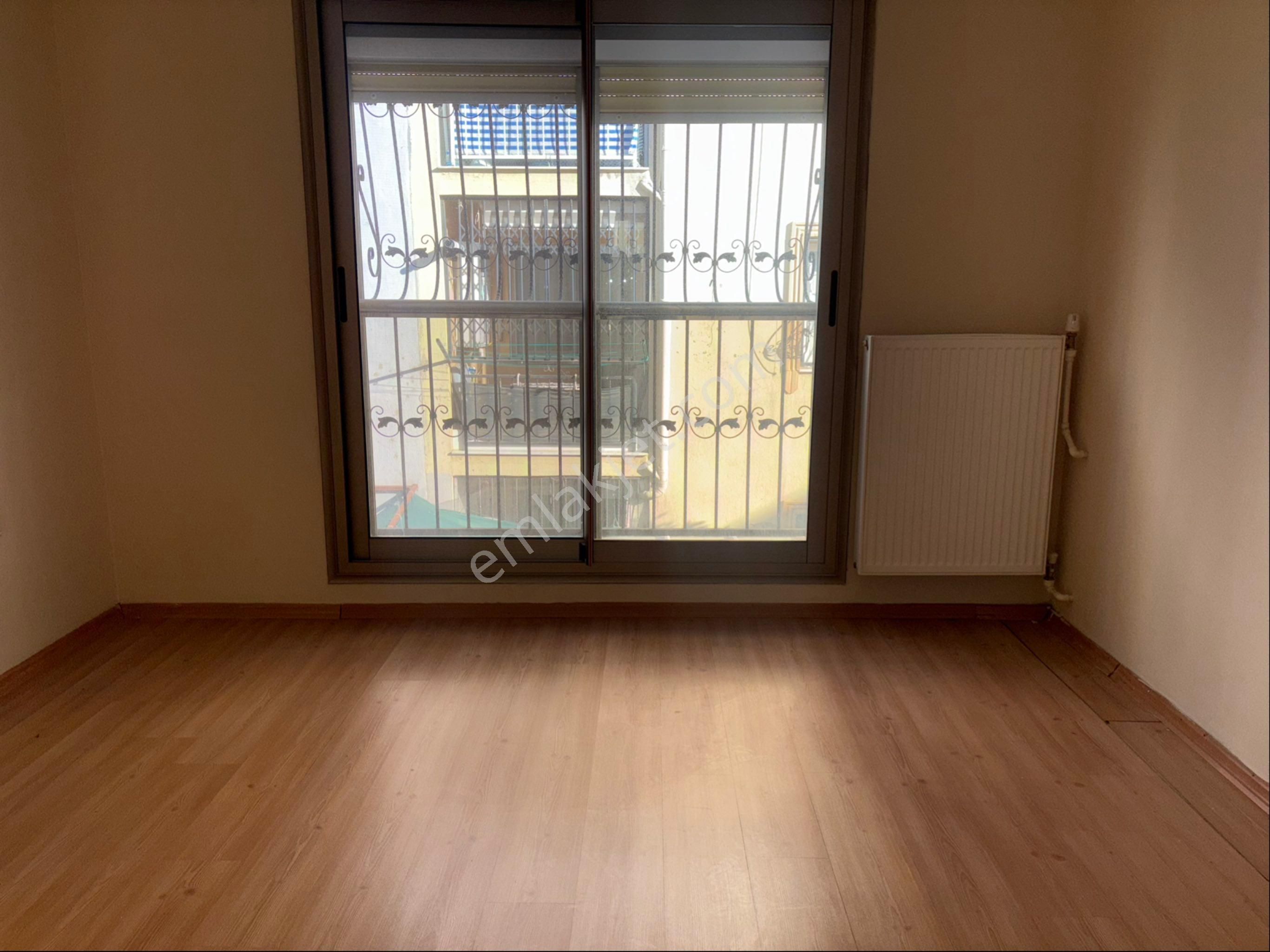 İzmir Denizmen İnönü Cadde Yakını Genç Binada 3+1 Kiralık Daire - Görsel 26