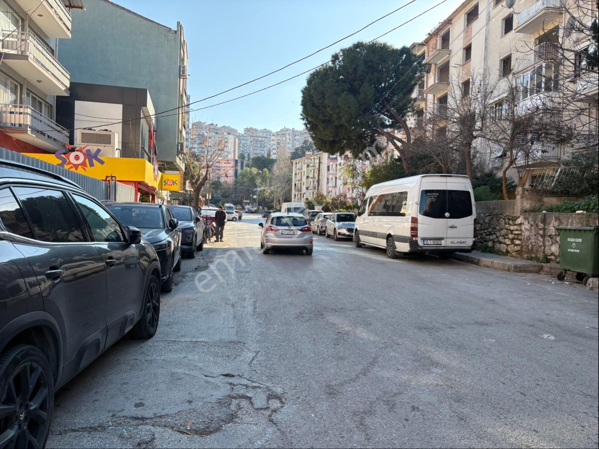 İzmir Denizmen İnönü Cadde Yakını Genç Binada 3+1 Kiralık Daire - Görsel 34