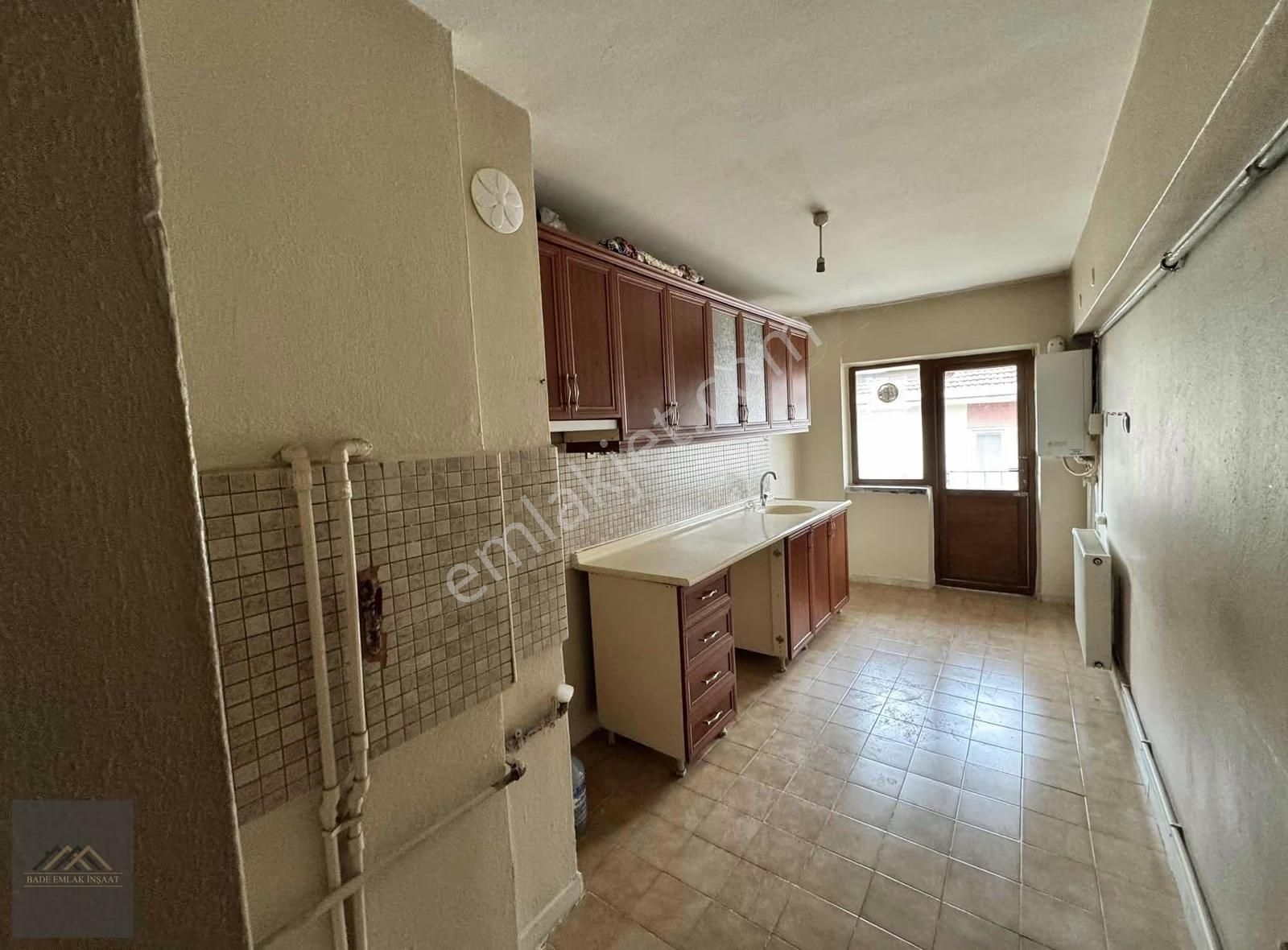 Bade Emlak İnşaattan 3+1 Kiralık Daire - Görsel 17