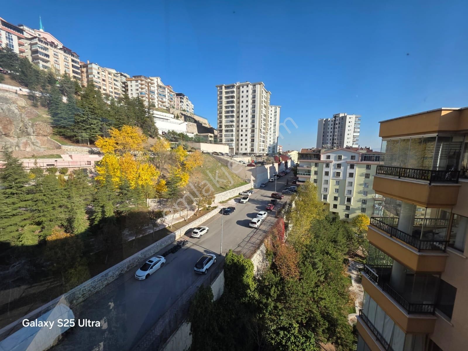 Bağcı Caddesi Çavuşoğlu Sitesinde 3+1 Satılık Daire