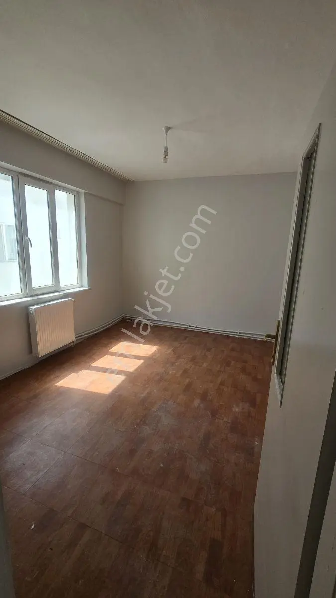 3+1 Osmangazi Üniversitesine Yakın Kiralık Daire - Görsel 2