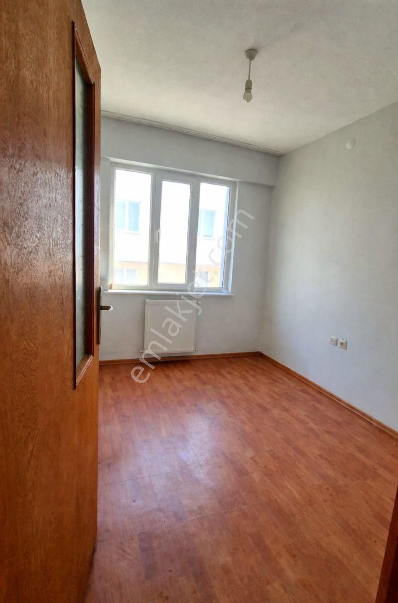 3+1 Osmangazi Üniversitesine Yakın Kiralık Daire - Görsel 7