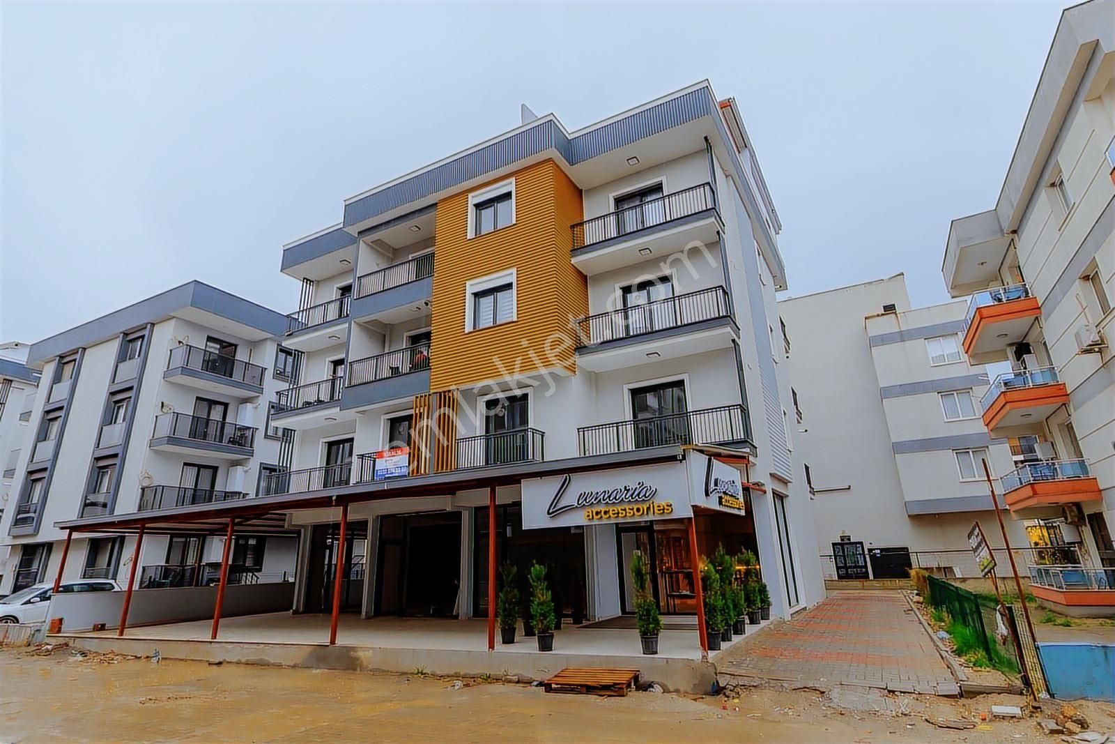 Menemen Seyrekte Merkezi Konumda Sıfır 2+1 Kiralık Daire