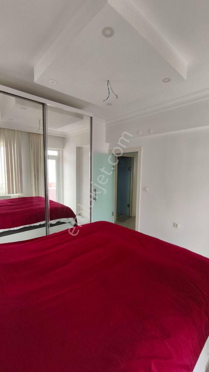 Güzeobada Tadilatlı Katta Site İçinde Daire - Görsel 13