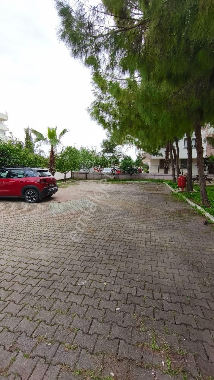 Güzeobada Tadilatlı Katta Site İçinde Daire - Görsel 6