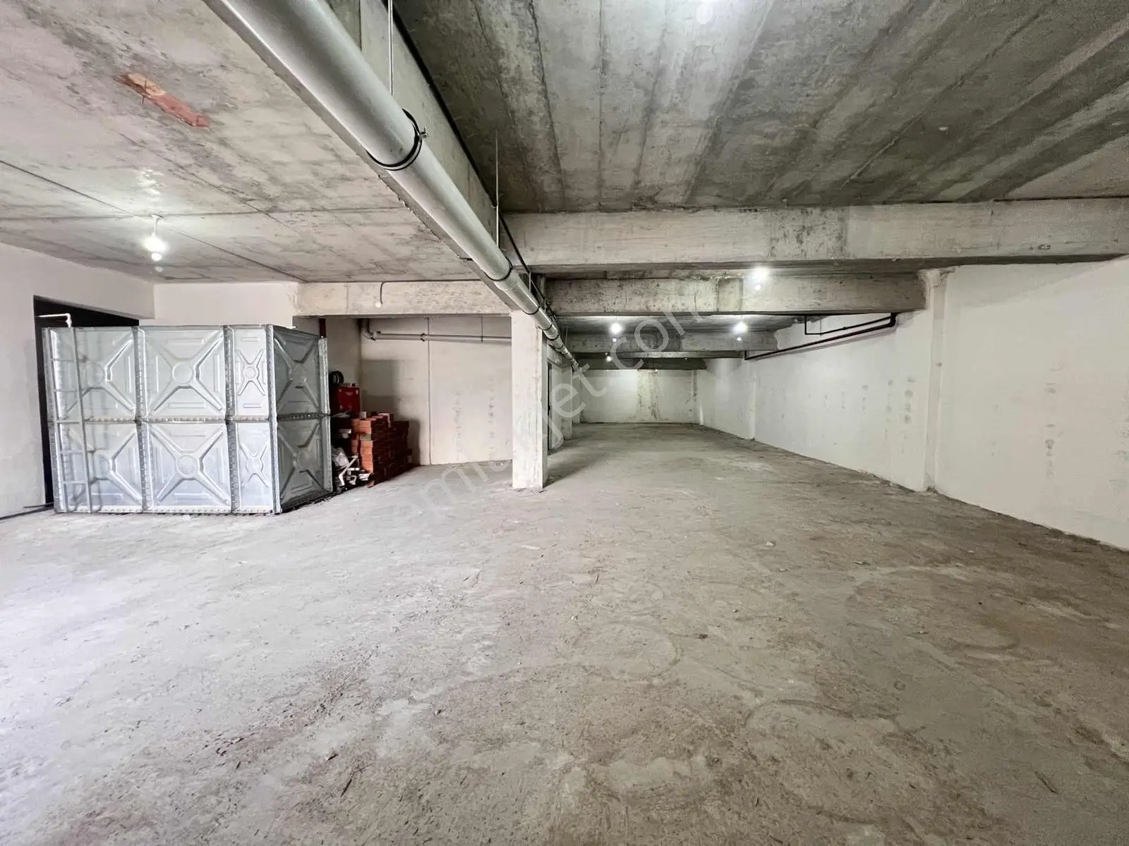 Üçevler Mh Cd Üstü Kiralık 250 M2 Depo - Görsel 3