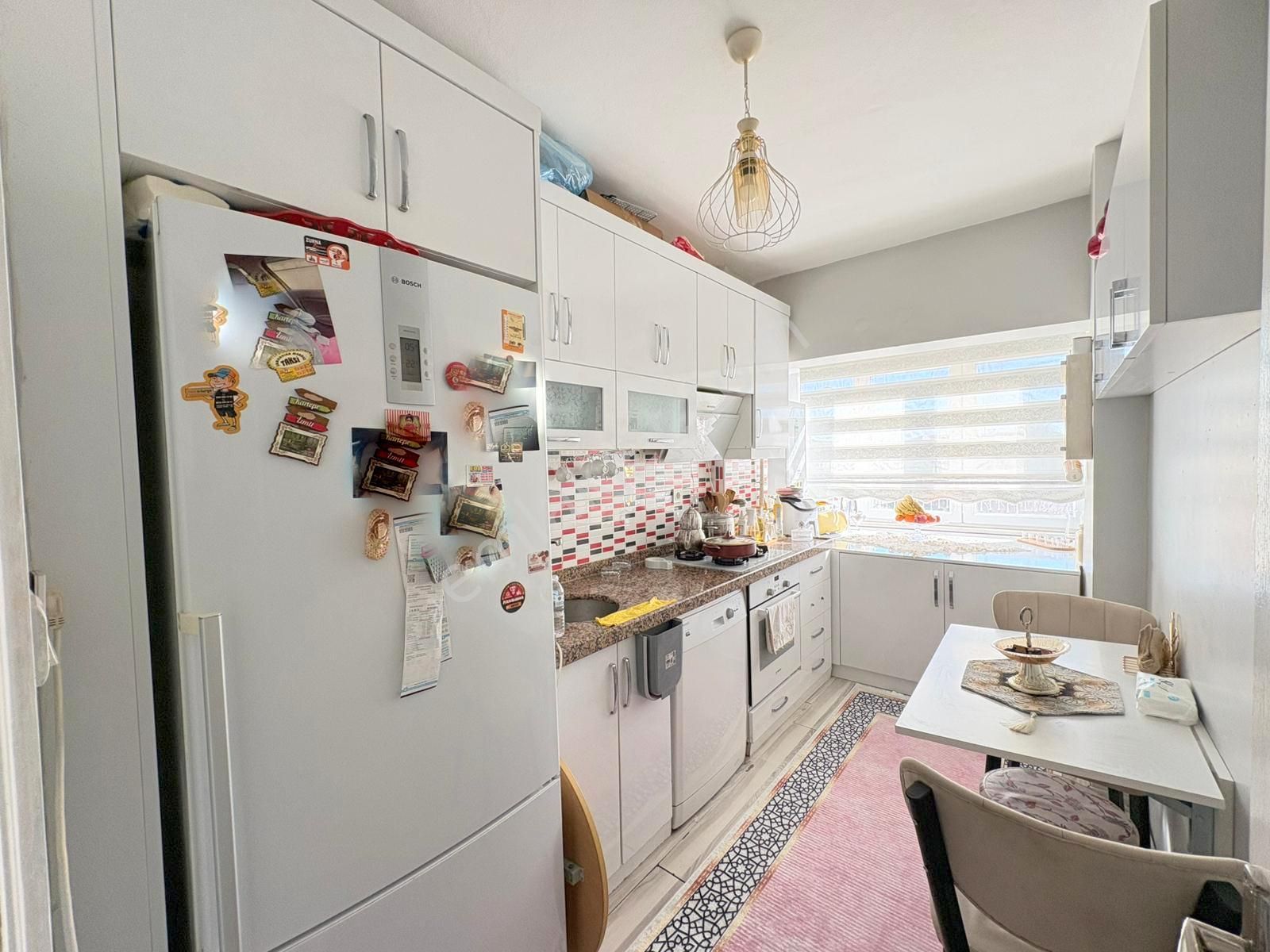 Mertcan'dan Havuzlu Güvenlikli Sitede Balkonlu Giriş Kat 2+1 - Görsel 6