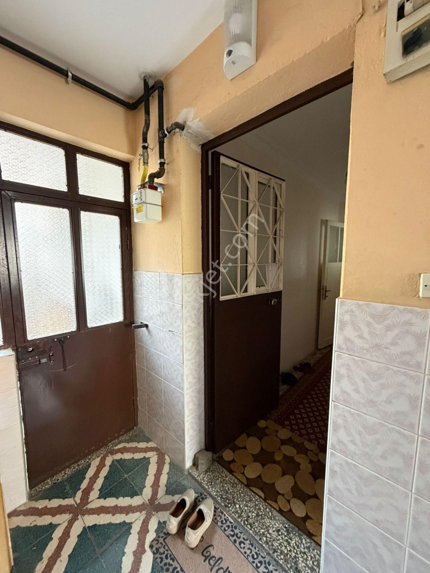 Buca Fırat Mah. 3+1 110 M2 Doğalgazlı Eşyalı Kiralık Daire - Görsel 12