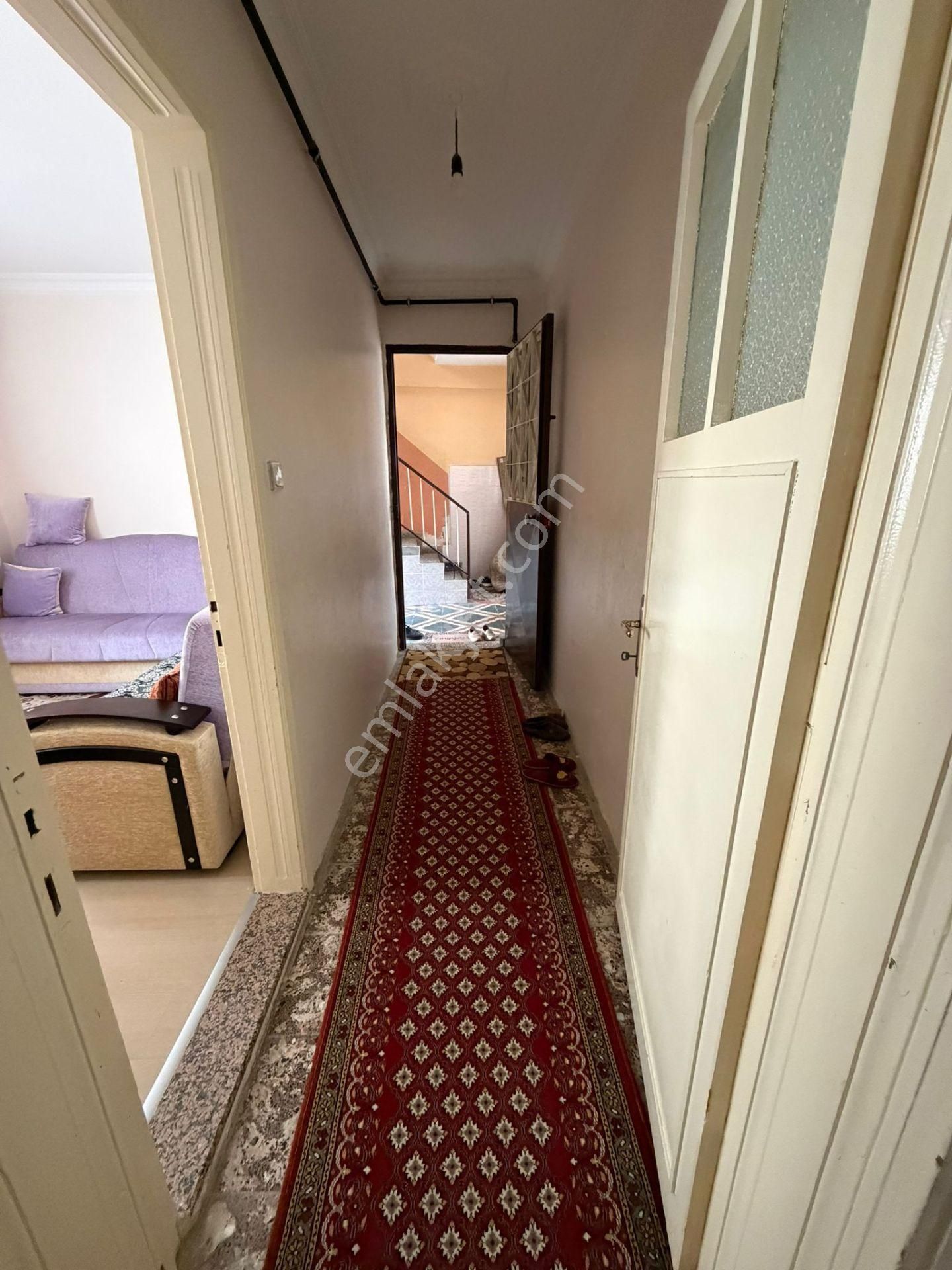 Buca Fırat Mah. 3+1 110 M2 Doğalgazlı Eşyalı Kiralık Daire - Görsel 8