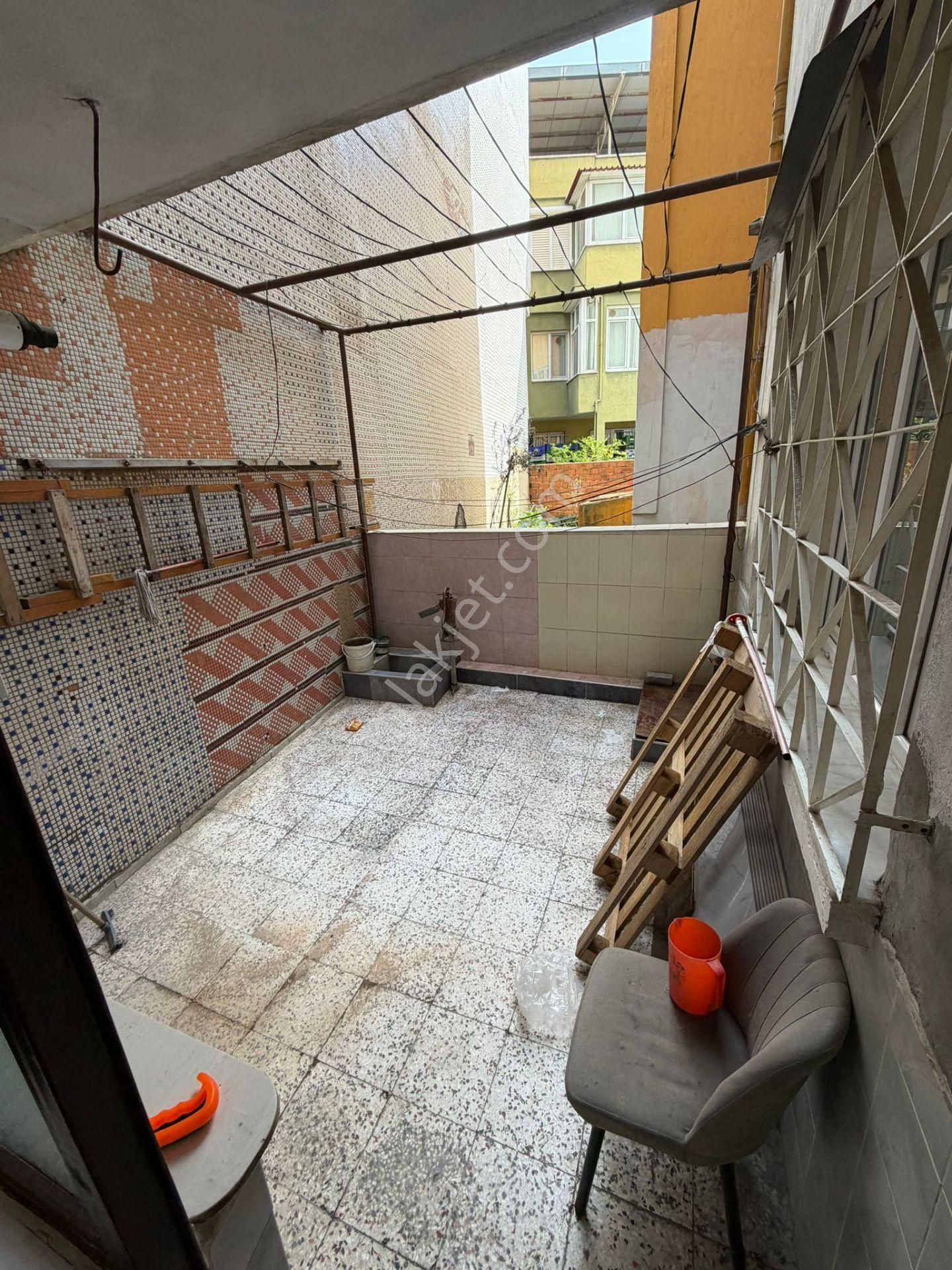 Buca Fırat Mah. 3+1 110 M2 Doğalgazlı Eşyalı Kiralık Daire - Görsel 13