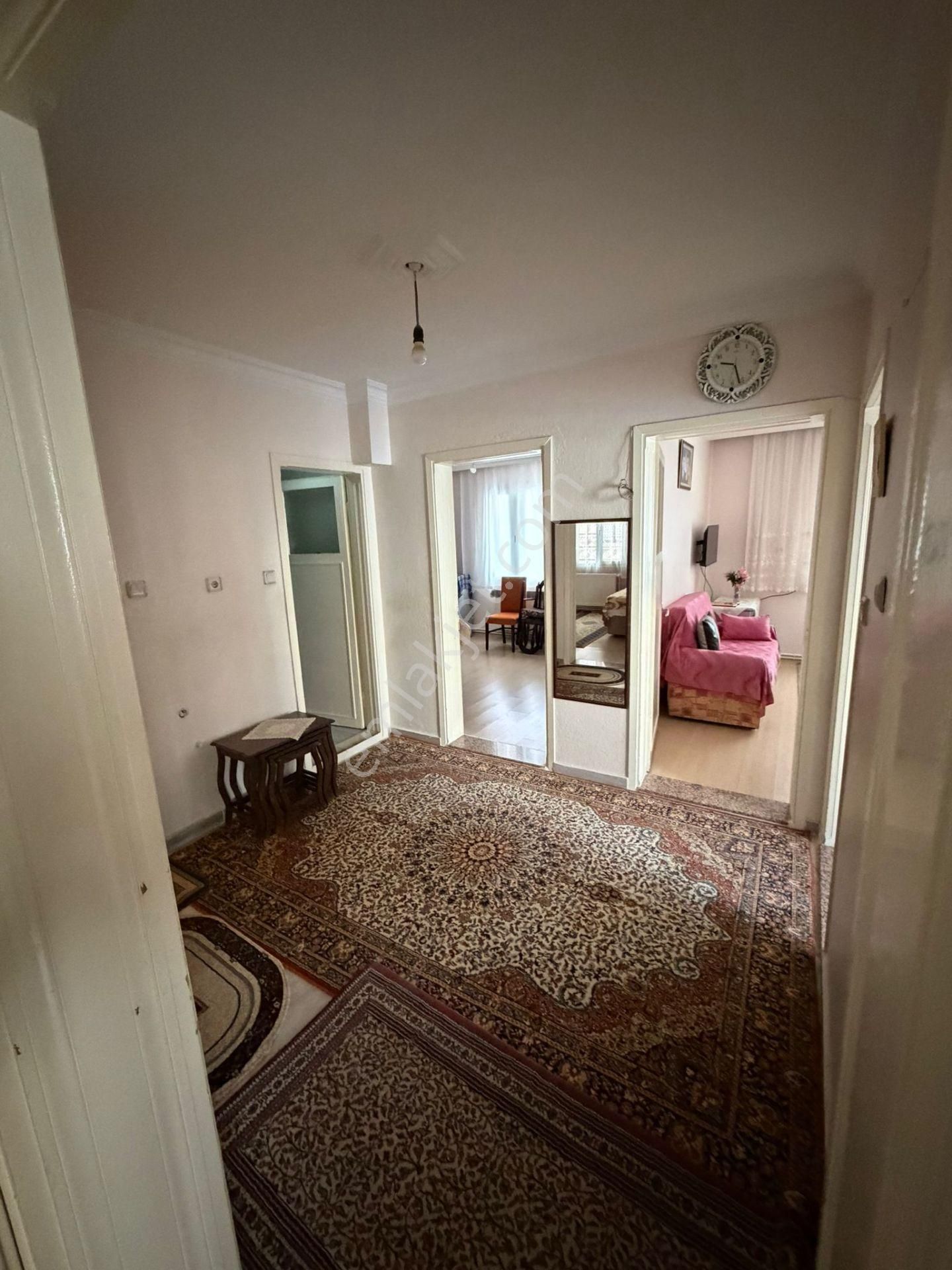 Buca Fırat Mah. 3+1 110 M2 Doğalgazlı Eşyalı Kiralık Daire - Görsel 9