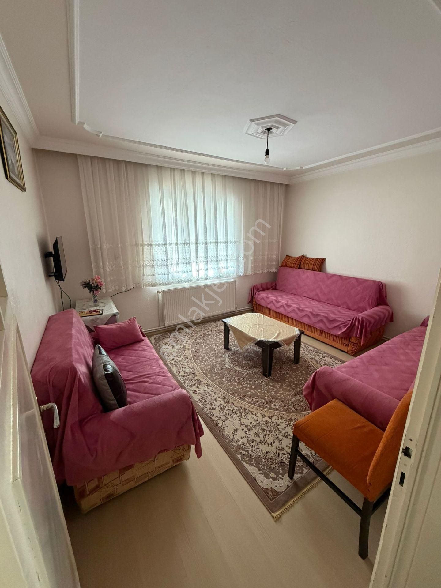 Buca Fırat Mah. 3+1 110 M2 Doğalgazlı Eşyalı Kiralık Daire - Görsel 3