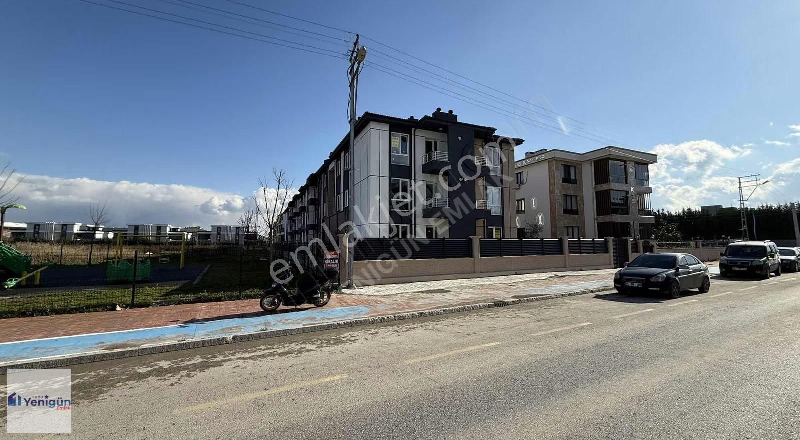 Yenigün Emlak Tan Tepekum Mahalle Sıfır 2 Adet 2+1 Kiralık Daire