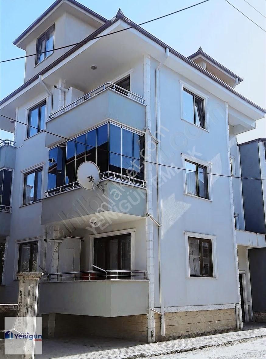 Yenigün Emlak Tan Yenigün Pazaryeri Yanı Kiralık Dubleks Daire