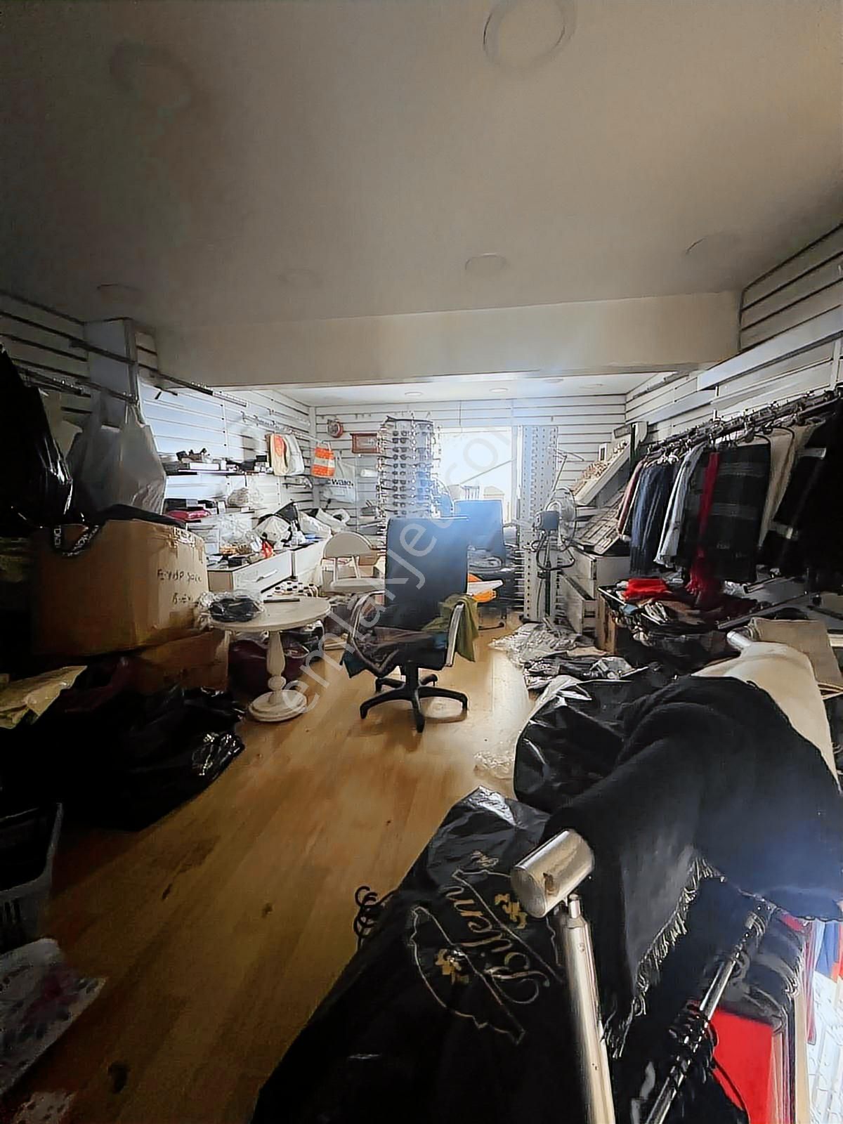 Şirinevler Meydan Yürüyüş Yolunda 3 Katlı Satılık Dükkan Mağaza - Görsel 9