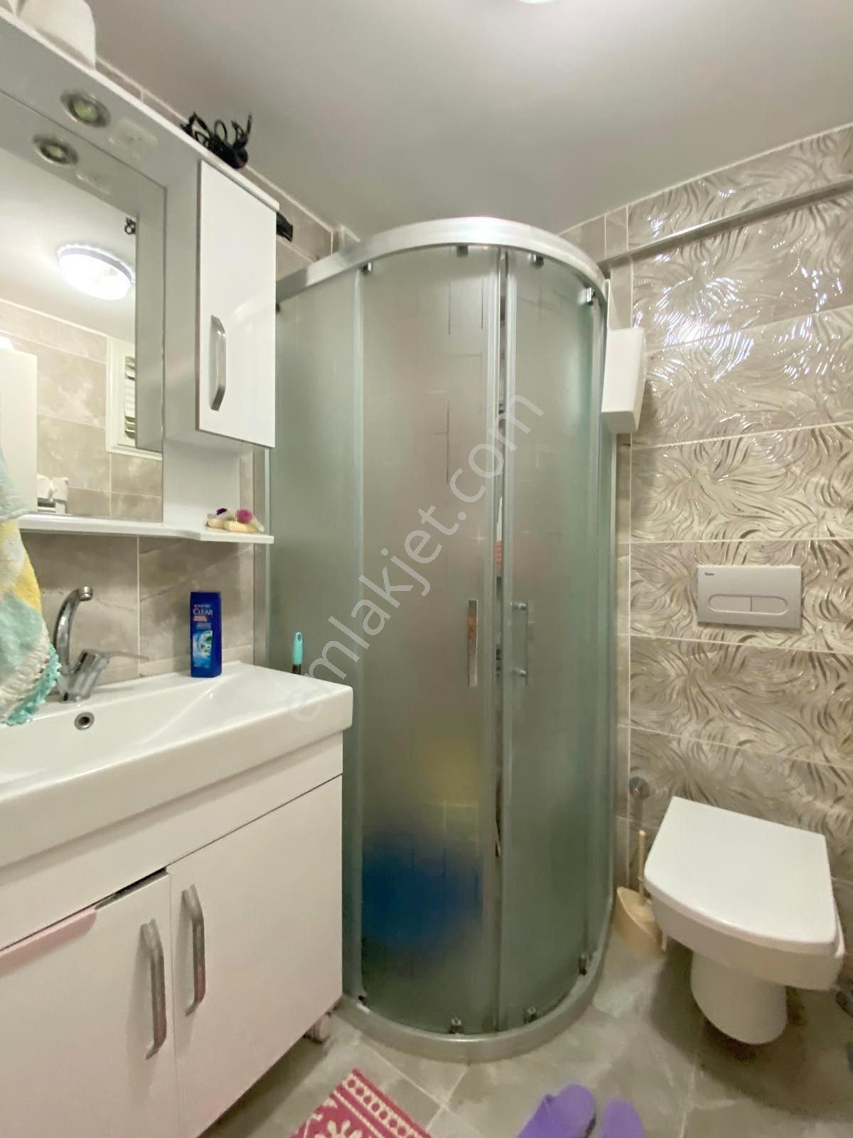 Mertcan'dan Caddeye 1dk İskanlı Ara Kat Balkonlu Fırsat 2+1 - Görsel 11