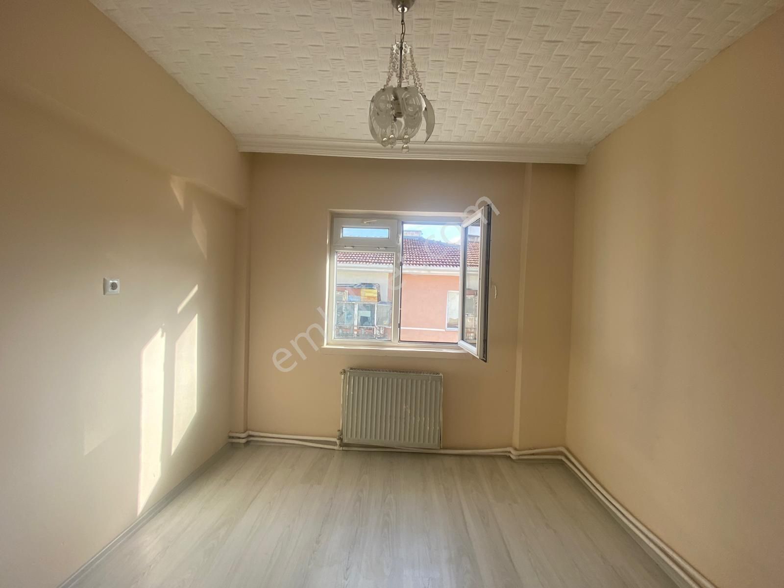 Koza Emlak'tan Plevne Mahalesinde Yeşilova Sınırlı Katta Kiralık Daire - Görsel 13