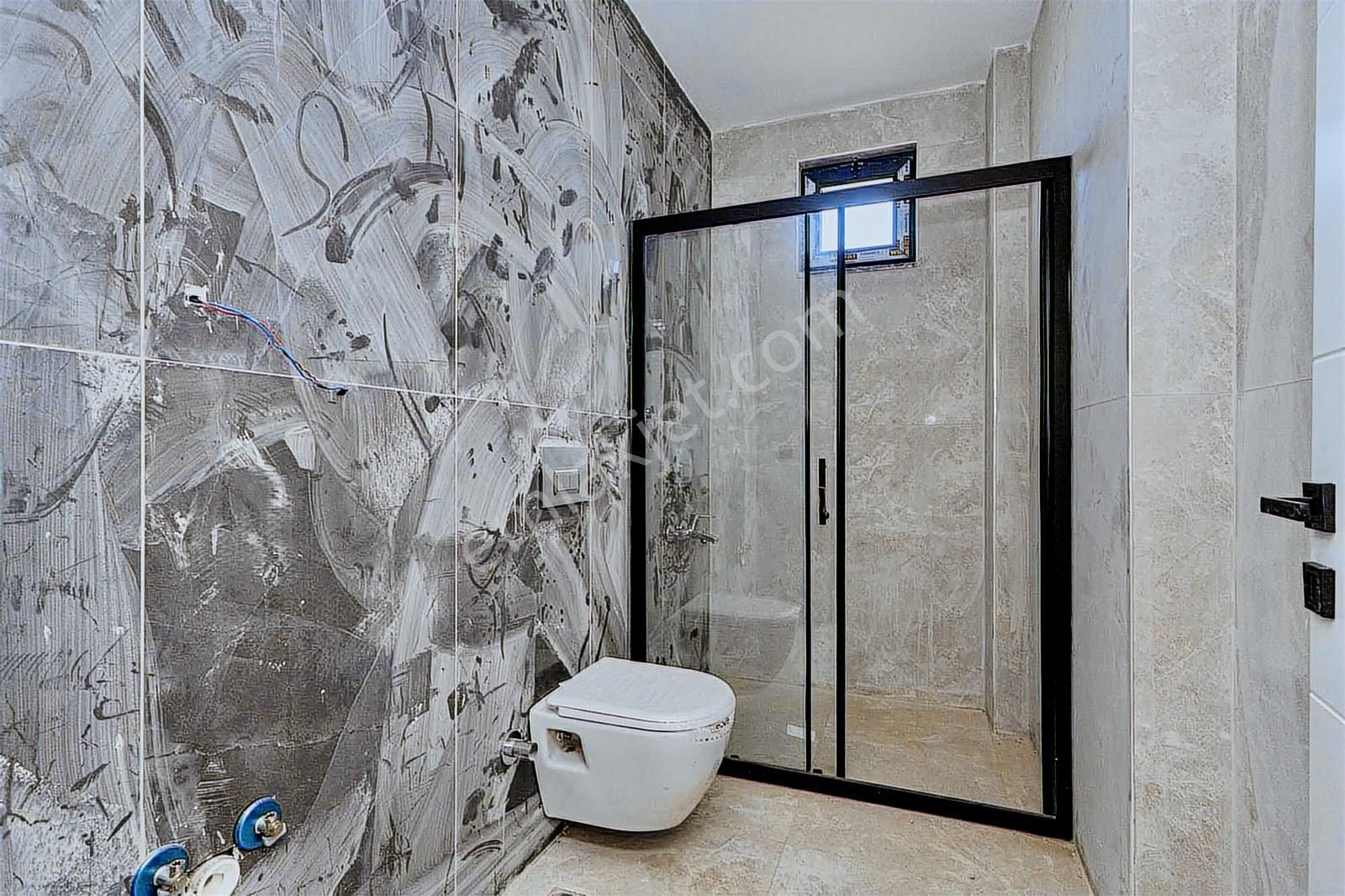 Altınkale'de Butik Site İçerisinde Müstakil Satılık Lüks Villa - Görsel 2