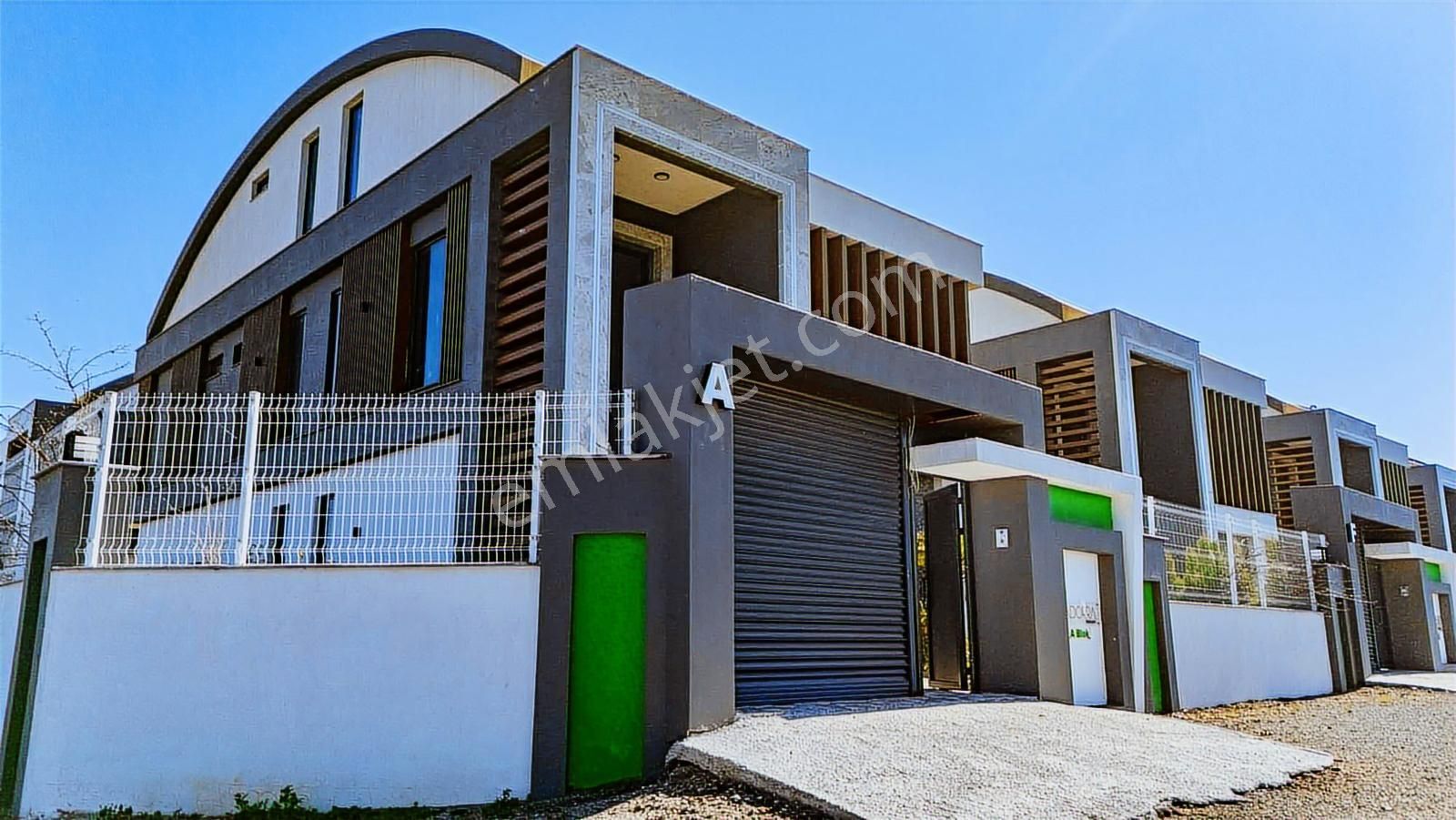 Altınkale'de Butik Site İçerisinde Müstakil Satılık Lüks Villa - Görsel 15