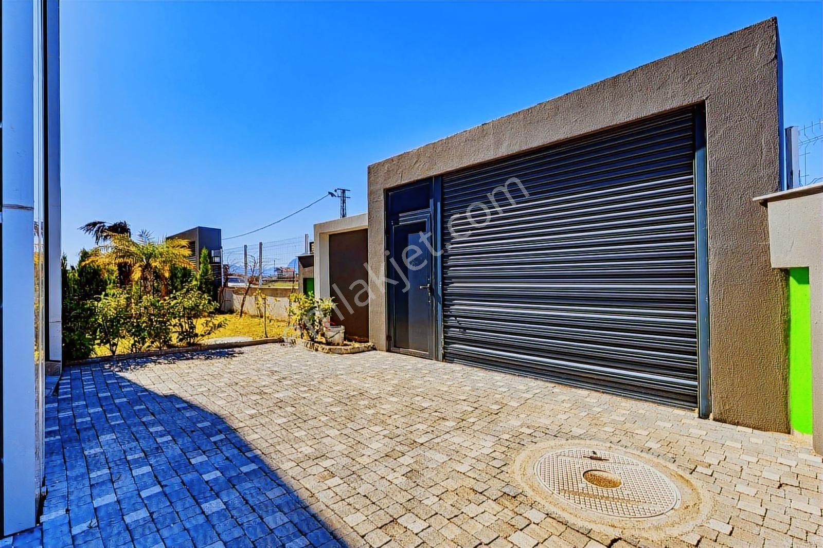 Altınkale'de Butik Site İçerisinde Müstakil Satılık Lüks Villa - Görsel 18