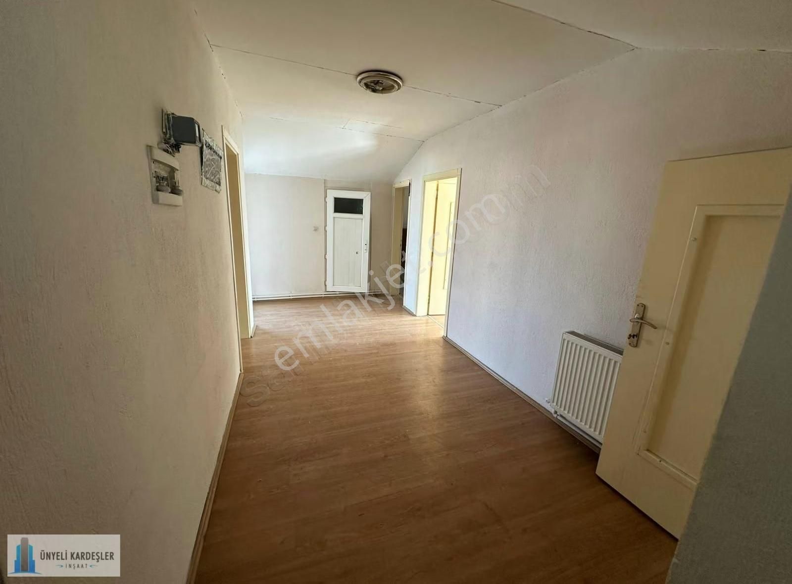 Akkonak Parkı Karşisinda 2+1 Kiralık Teraslı Çatı Kat - Görsel 10