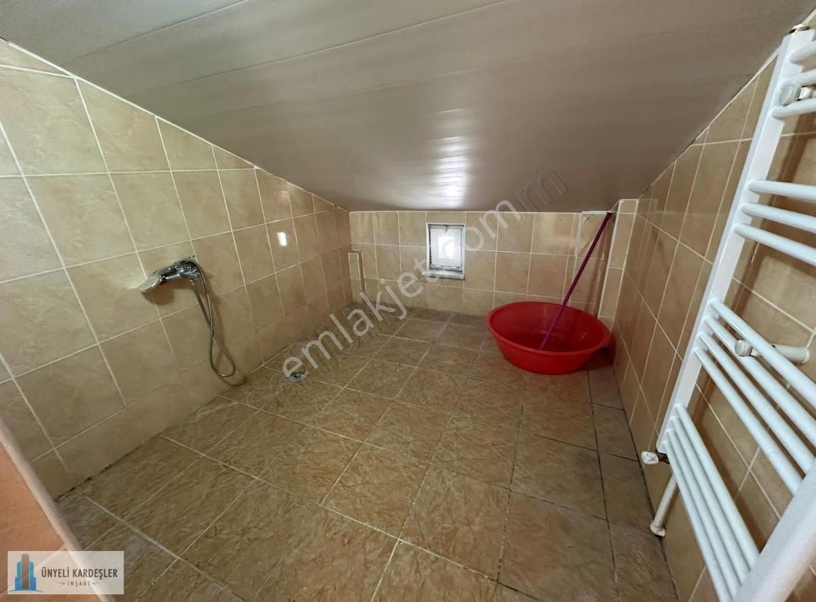 Akkonak Parkı Karşisinda 2+1 Kiralık Teraslı Çatı Kat - Görsel 14