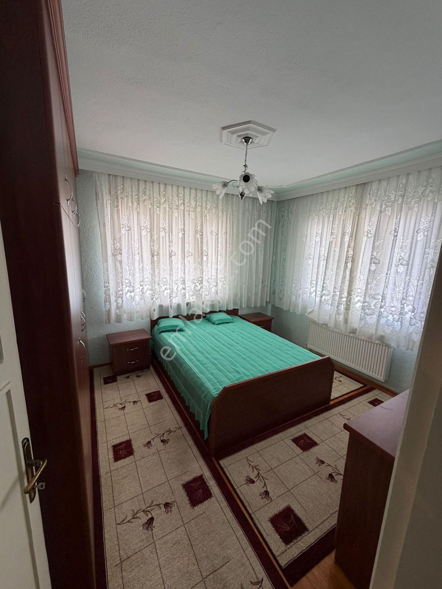 Buca Fırat Mah. 3+1 125 M2 Doğalgazlı Full Eşyalı Kiralık Daire - Görsel 2