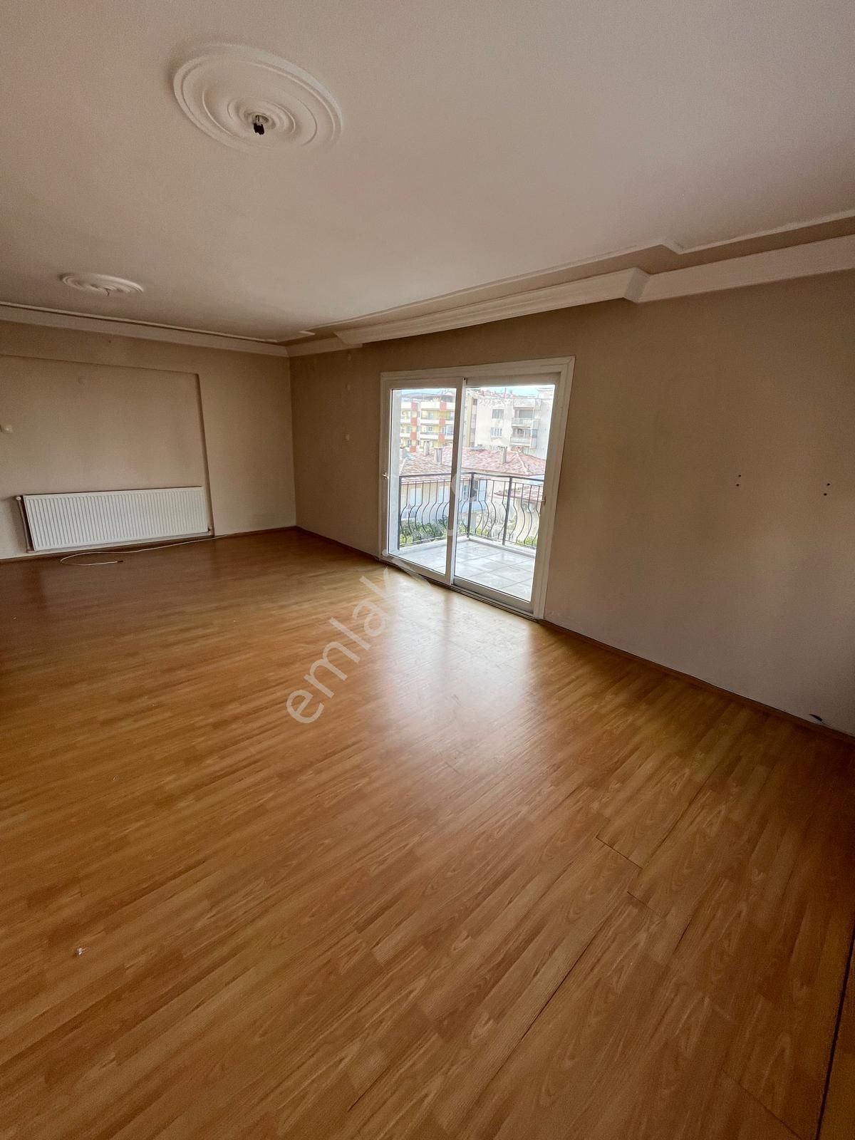 Söke Atatürk'te Asansörlü,doğalgazlı,3+1 Kiralık Ara Kat Daire - Görsel 32