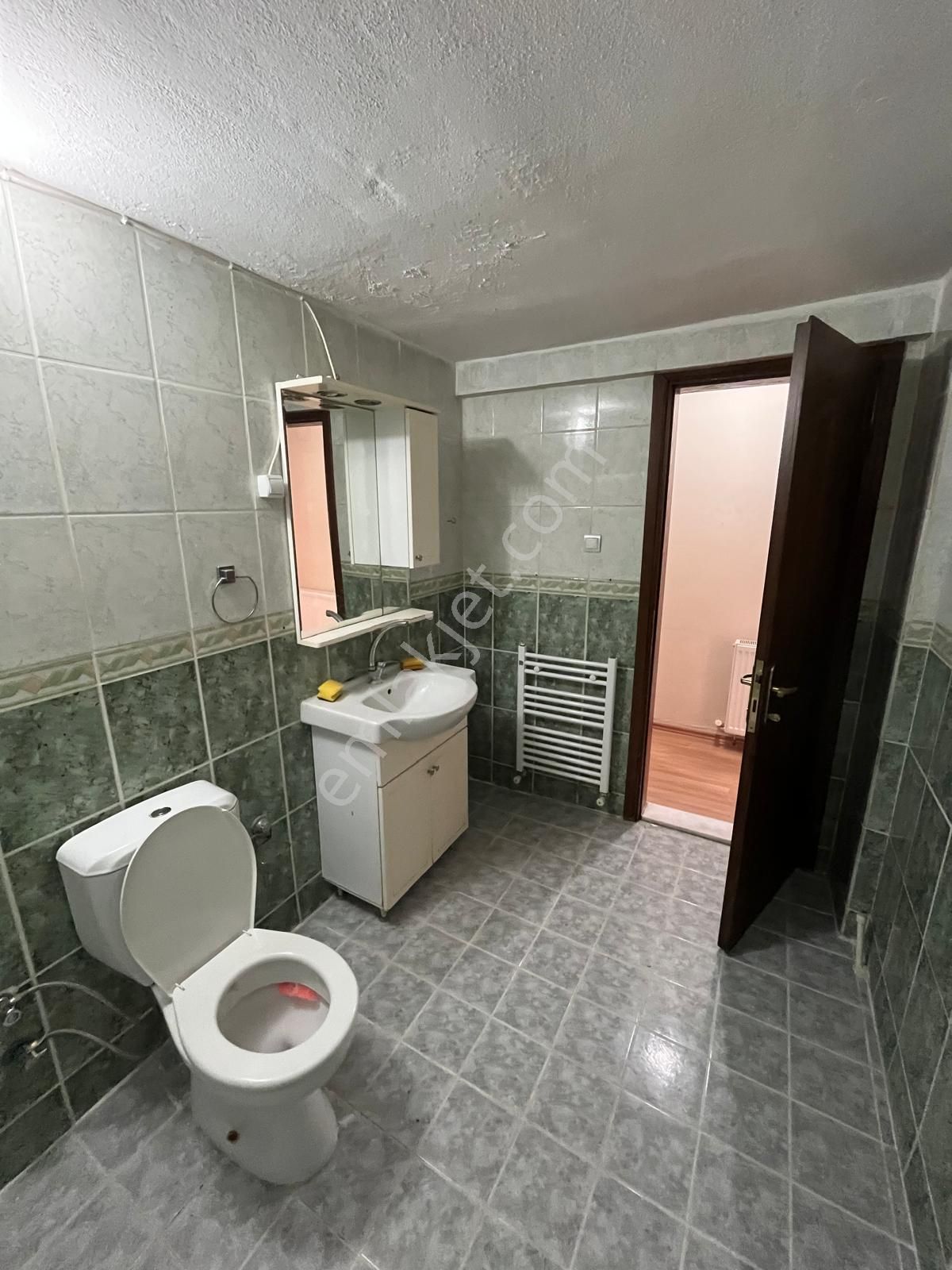 Söke Atatürk'te Asansörlü,doğalgazlı,3+1 Kiralık Ara Kat Daire - Görsel 6