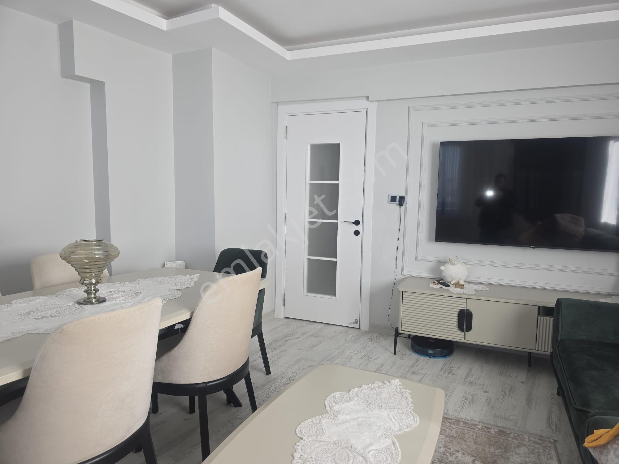 İzmir Bornova Yeşilovada Satılık Lüx 2+1 Çift Balkonlu Üç 3 Cepheli Daire - Görsel 21