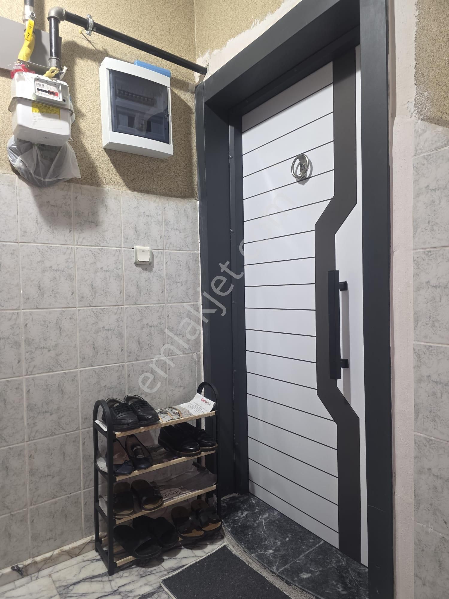 İzmir Bornova Yeşilovada Satılık Lüx 2+1 Çift Balkonlu Üç 3 Cepheli Daire - Görsel 22