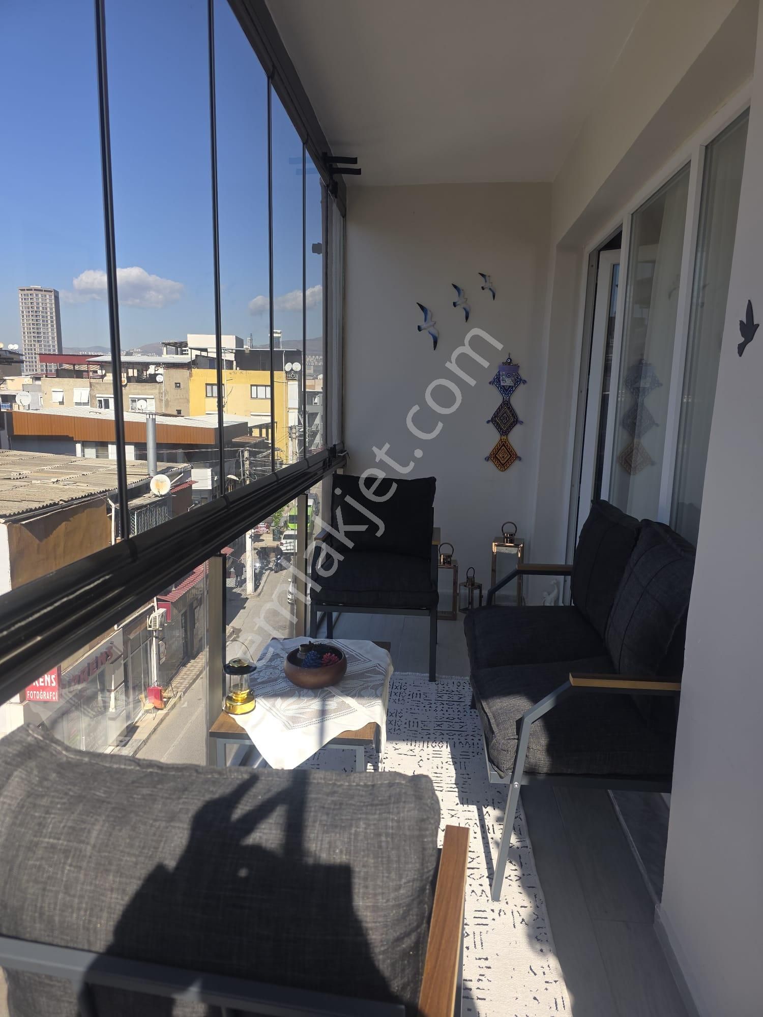 İzmir Bornova Yeşilovada Satılık Lüx 2+1 Çift Balkonlu Üç 3 Cepheli Daire - Görsel 17