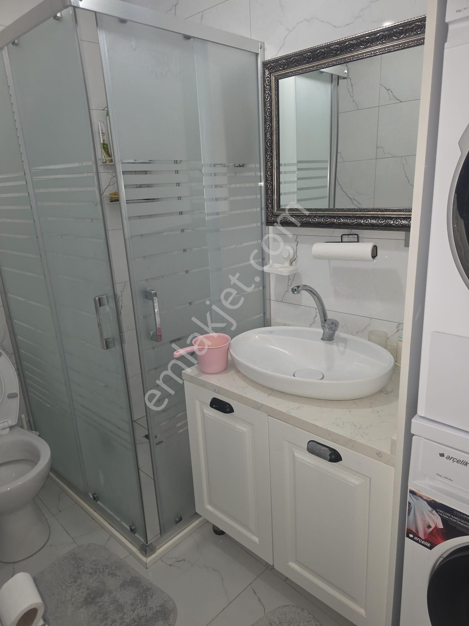 İzmir Bornova Yeşilovada Satılık Lüx 2+1 Çift Balkonlu Üç 3 Cepheli Daire - Görsel 10