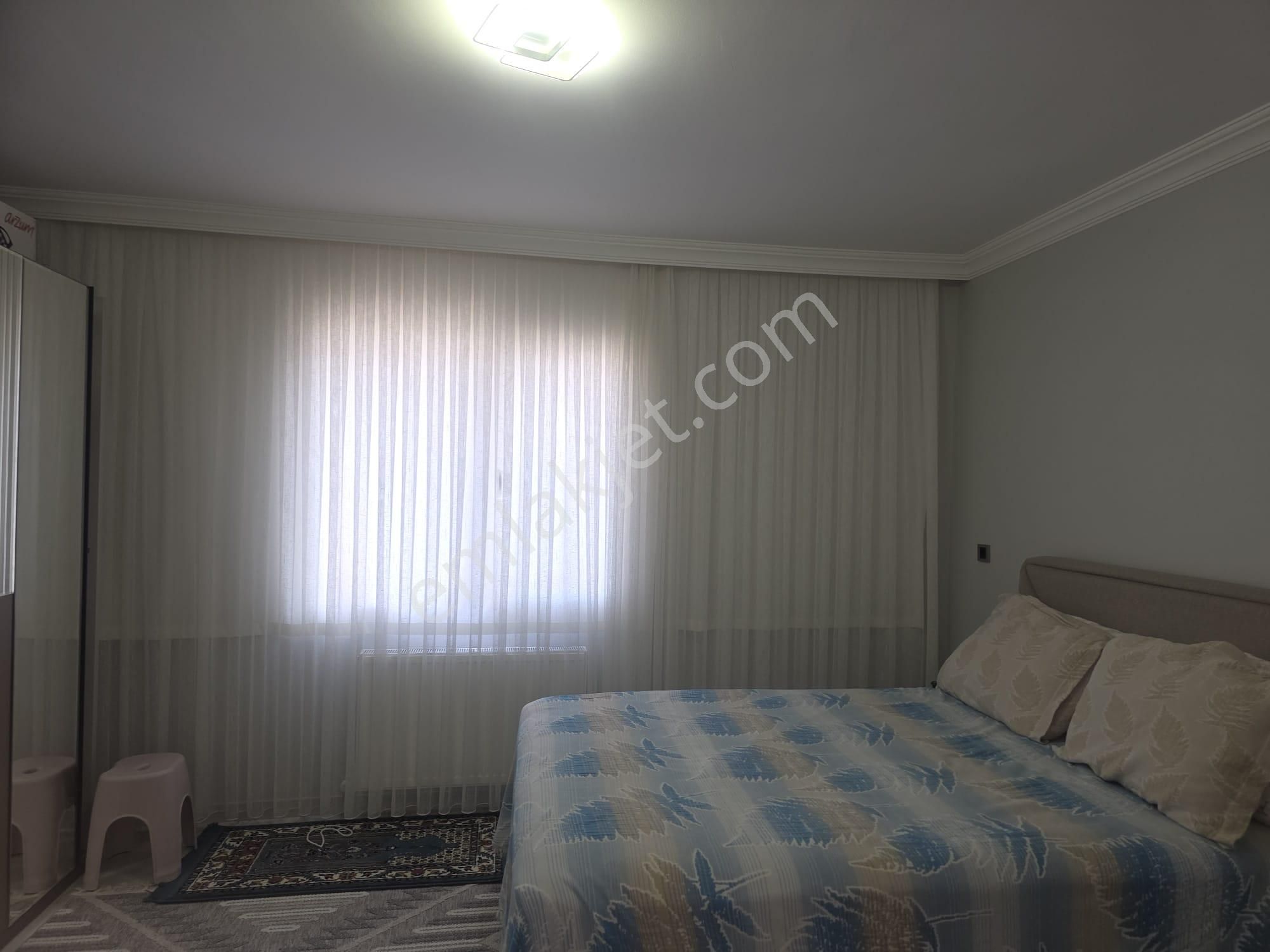 İzmir Bornova Yeşilovada Satılık Lüx 2+1 Çift Balkonlu Üç 3 Cepheli Daire - Görsel 9