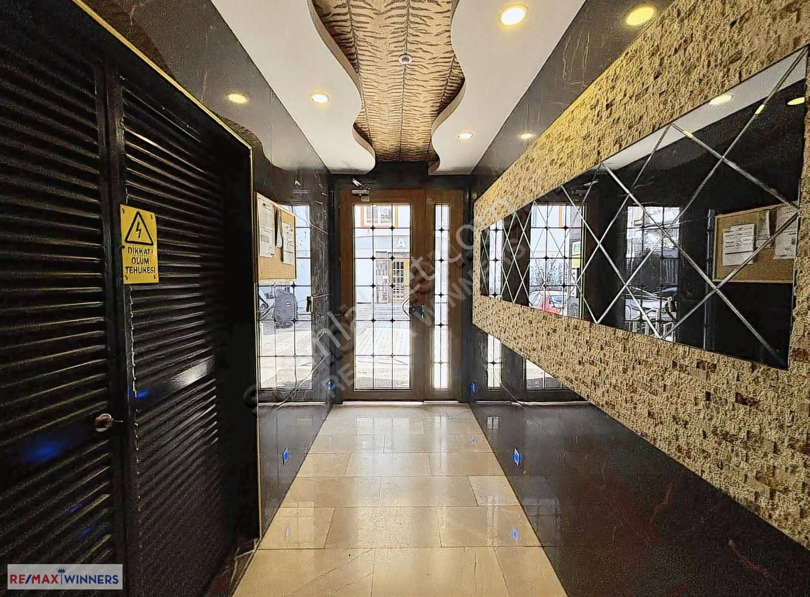 Altınova Da Nida Konutları 2 Sitesinde 2+1 Yüksek Giriş - Görsel 14