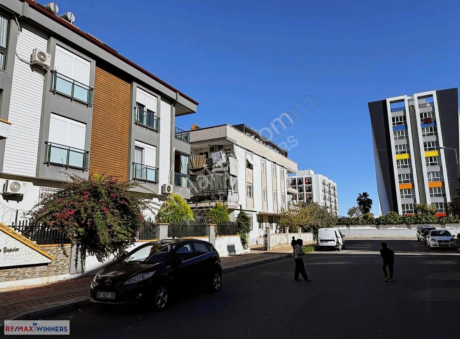 Altınova Da Nida Konutları 2 Sitesinde 2+1 Yüksek Giriş - Görsel 23