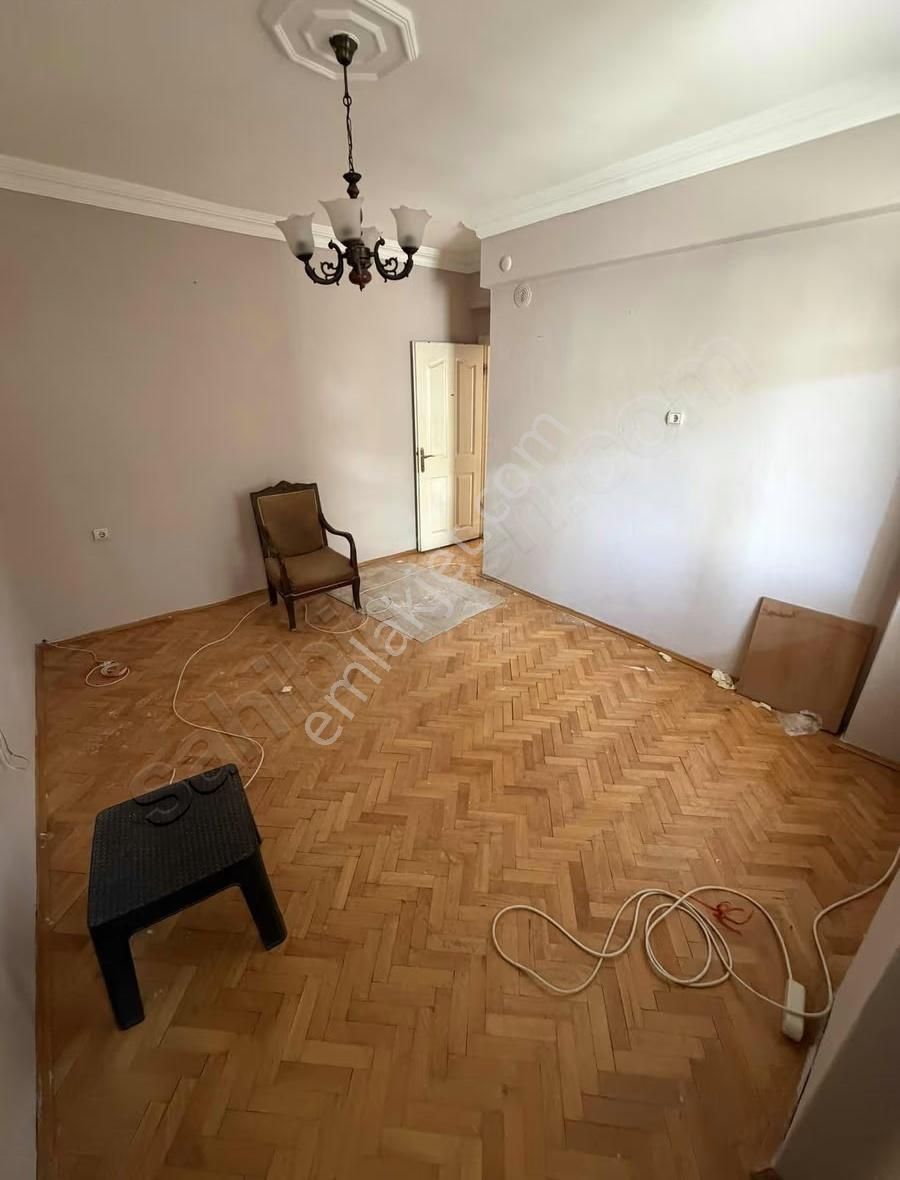 Yıldız Mahallesinde Katta 3+1 Daire - Görsel 22