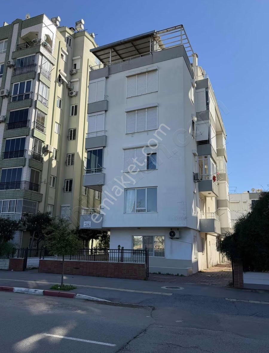 Bayındır Mahallesinde Katta Asansörlü Satılık 2+1 Daire - Görsel 10