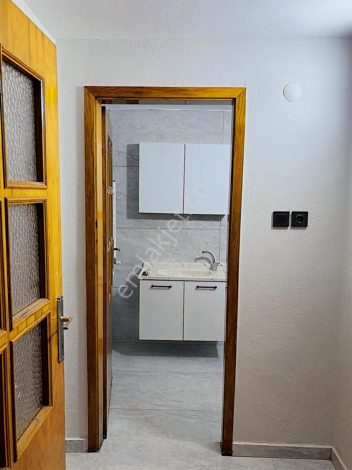 Dairenin İçi Sıfır Yenilendi-downtown Arkası 200 Metre Mesafede - Görsel 10