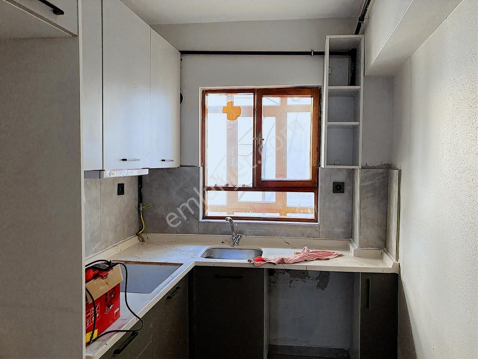 Dairenin İçi Sıfır Yenilendi-downtown Arkası 200 Metre Mesafede - Görsel 3