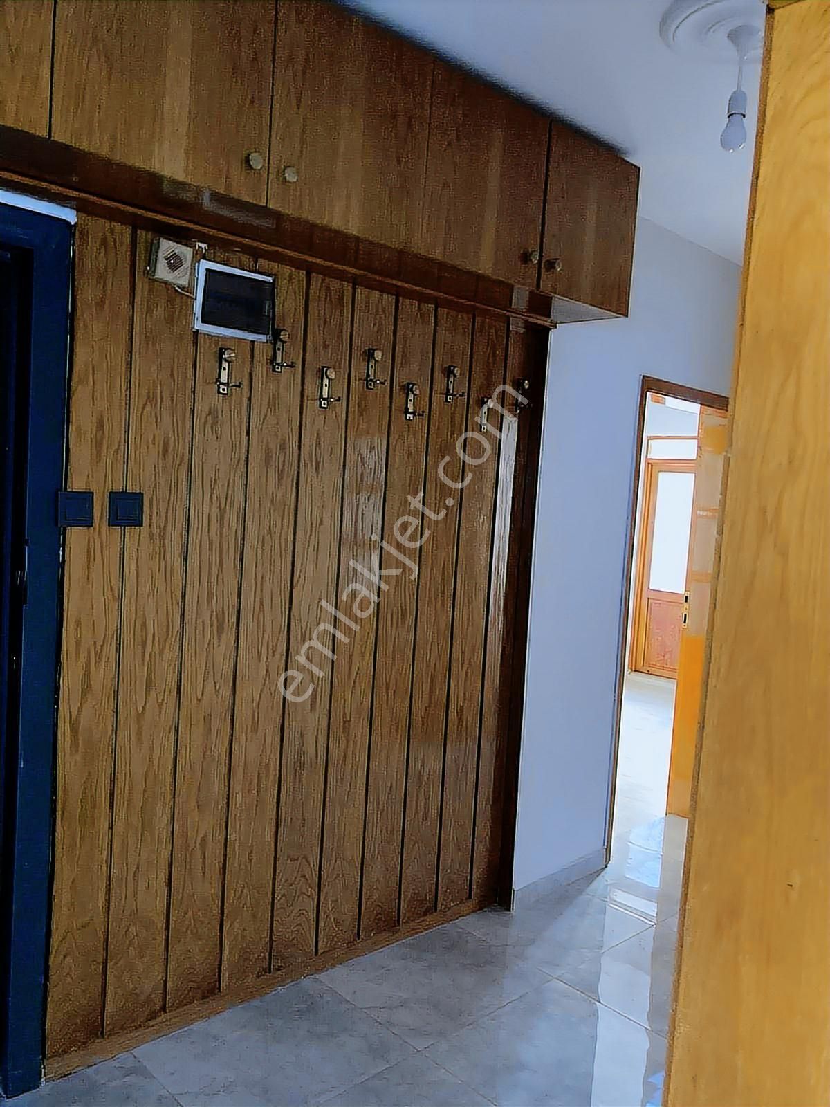 Dairenin İçi Sıfır Yenilendi-downtown Arkası 200 Metre Mesafede - Görsel 17